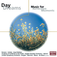 Various: Daydreams - Music for Reflective Moments, 2000